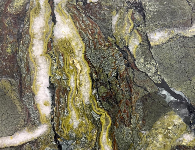 detail-fantastic-green