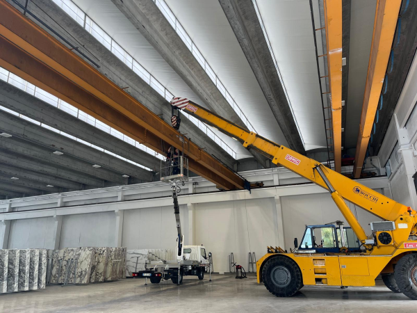 resin-application-on-marble-slab