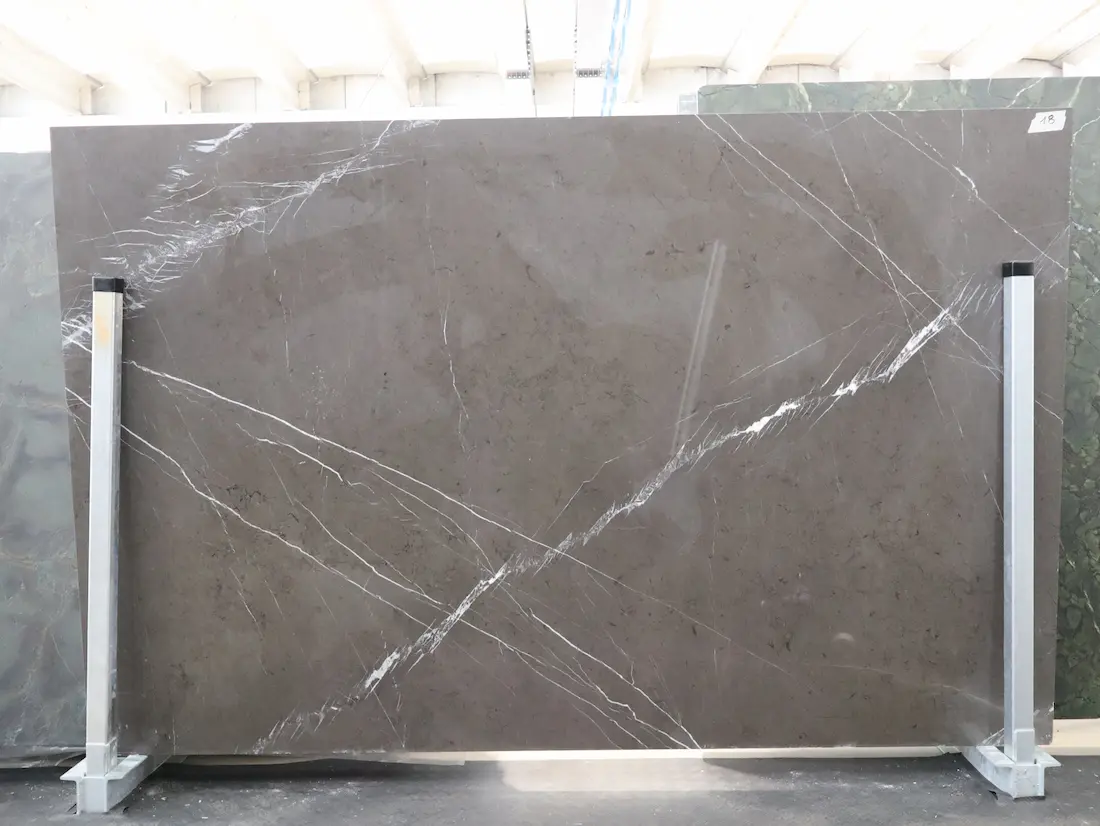 petra-grey-5-lastre-e-blocchi